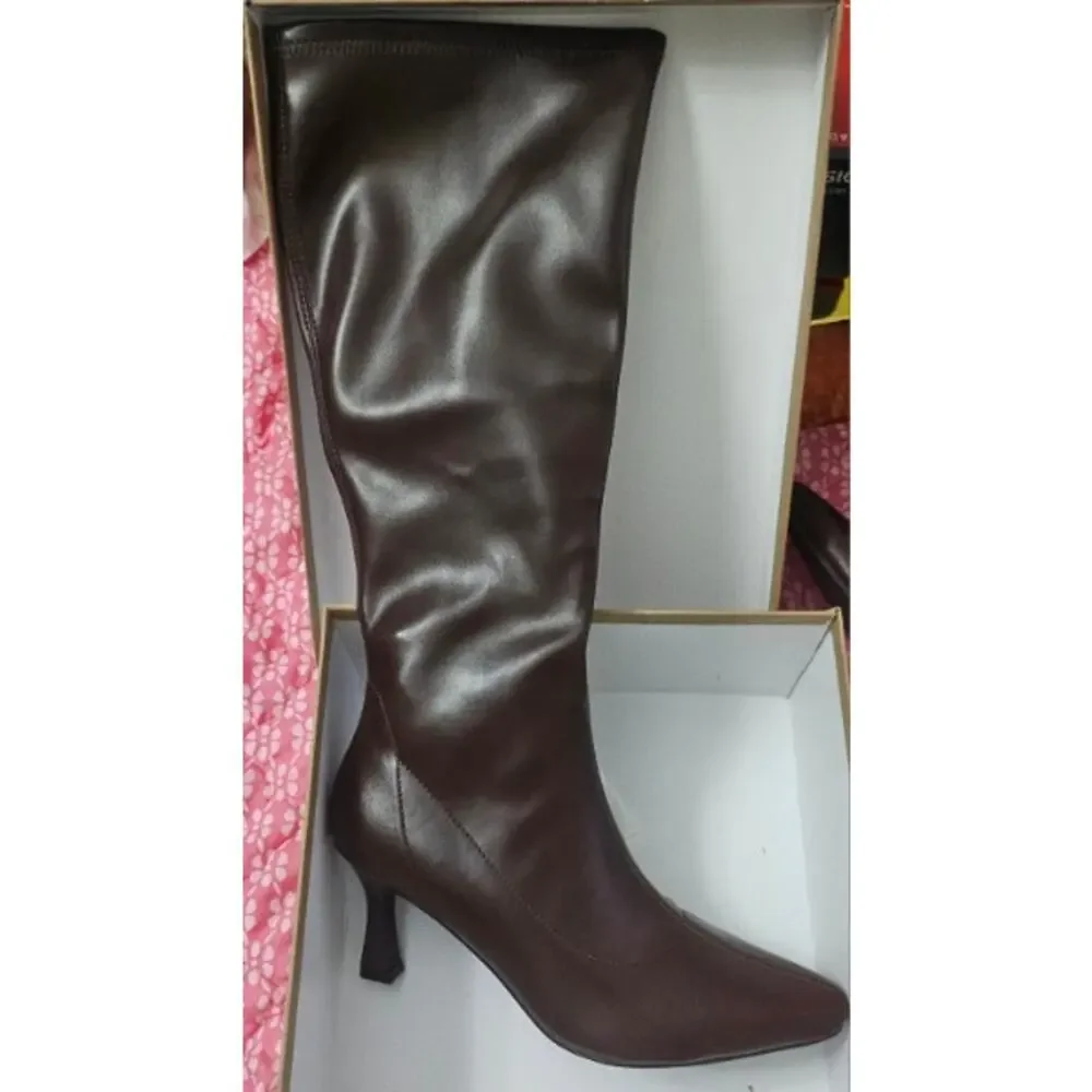 Fk. MSRP $70 NWB GENSHUO KNEE HIGH POINTED TOE KITTEN HEEL BOOTS ♡SIZE 8♡
